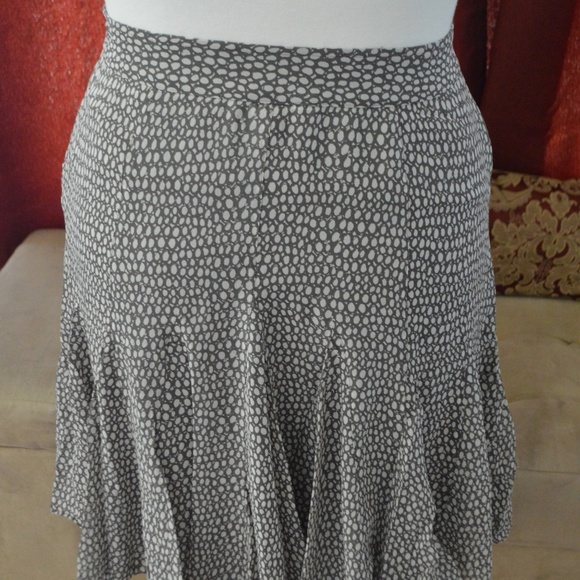 Vintage Silk Skirt - Fluttery light Brown & Cream - Picture 4 of 6